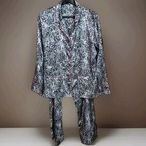 Ambrielle Women's XL Pajama Set Black White Leopard Print Pink Trim Satin